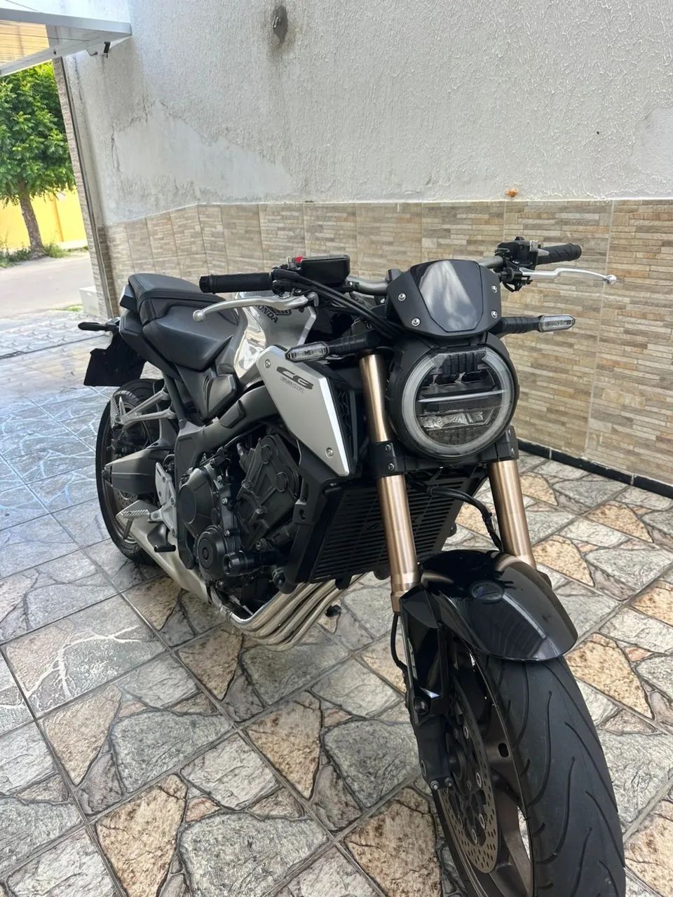 Cb 650r