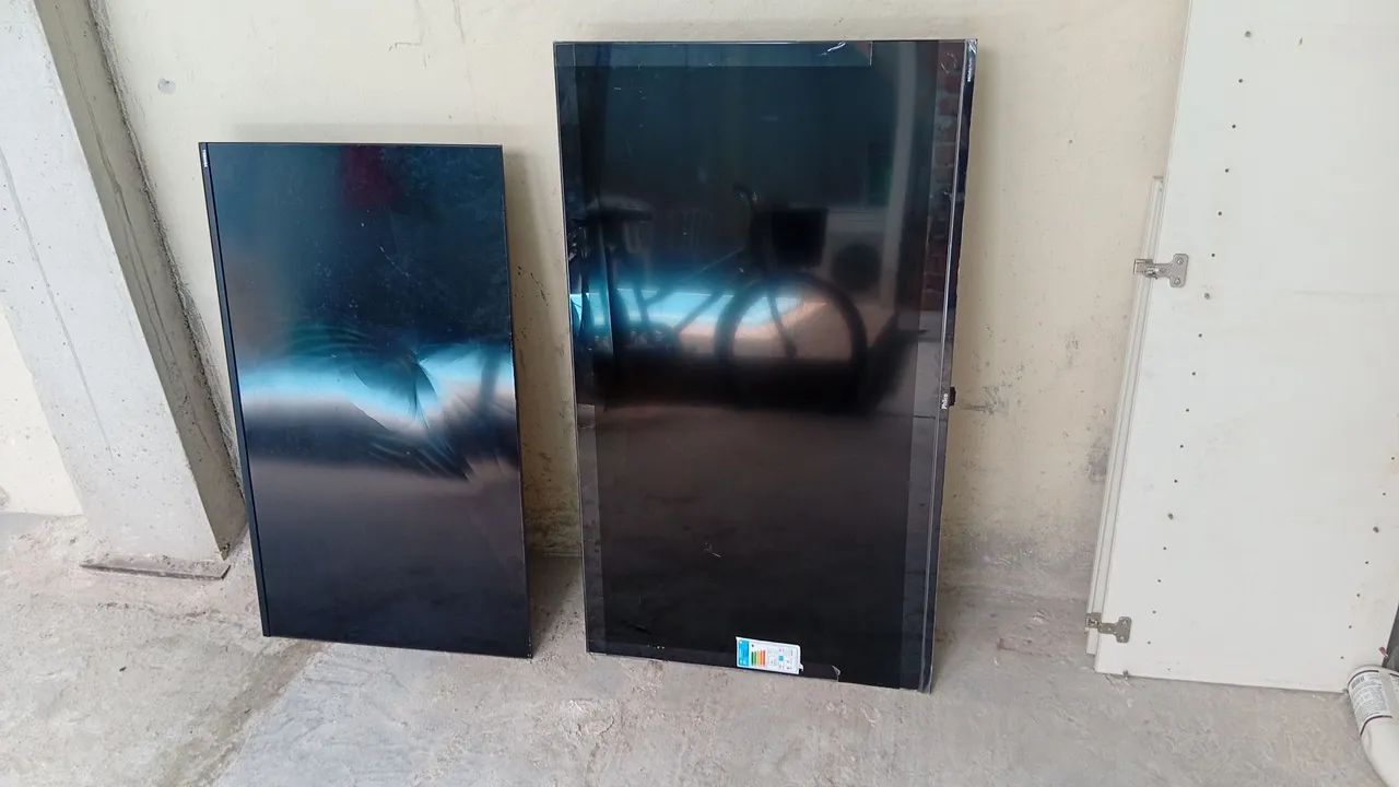 Vendo duas TVs de 43 e 50 polegadas 
