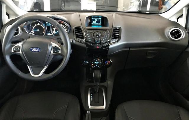 Ford Fiesta Titanium 1.6 . Prata. 2013/2014 - Foto 10