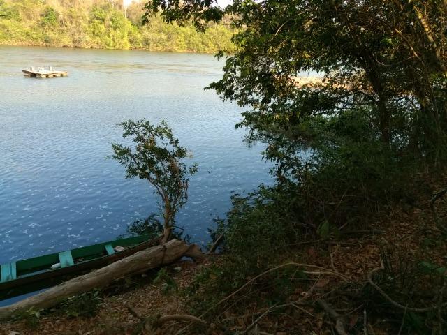 Chacara em acorizal beira do rio