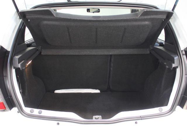 SANDERO STEPWAY Hi-Power 1.6 8V 5p impecável unic - Foto 16