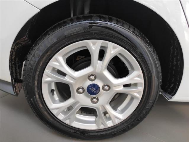 Ford Fiesta 1.6 se Sedan 16v - Foto 15