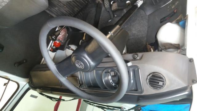 Vendo Kombi semi-novo 2013/2014 - Foto 11