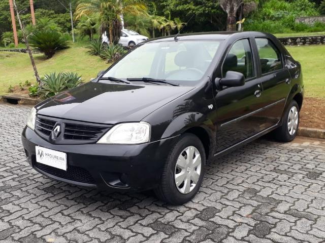 Logan 2010 completo com apenas 76.000 km rodados - Foto 8