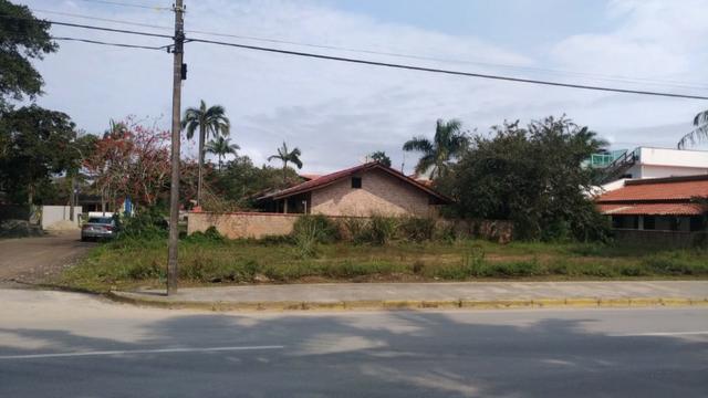 Terreno em Itapoá no asfalto, esquina, próximo a praia, comercial e residencial - Foto 11