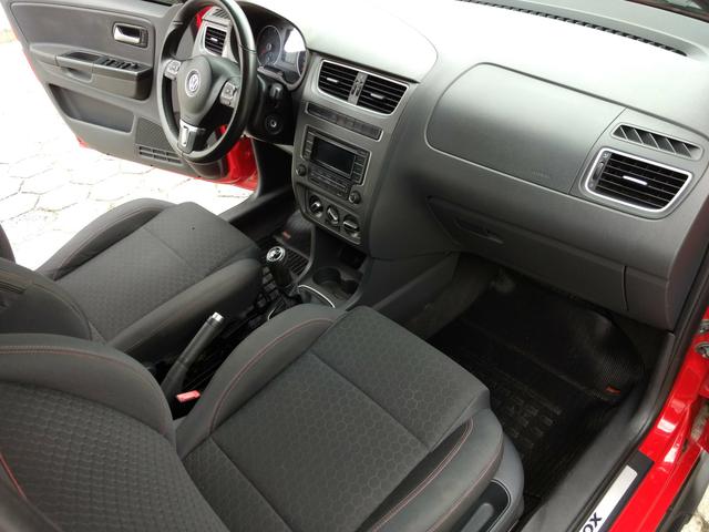 Volkswagen crossfox 1.6 2014 impecável - Foto 6