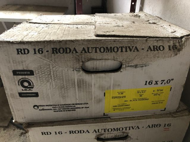 Roda e calota Corolla 2018