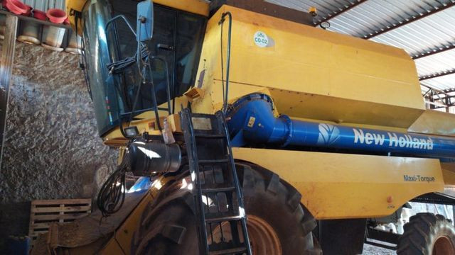 New Holland TC 5090 2011