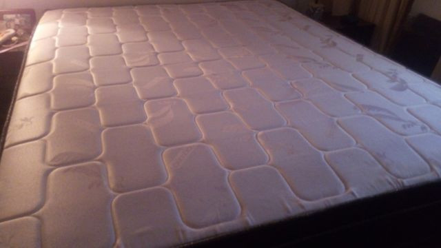 Cama box king