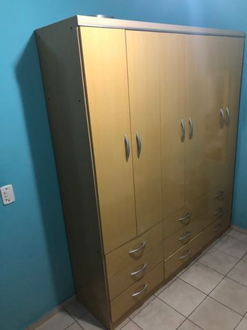 Guarda roupa - usado