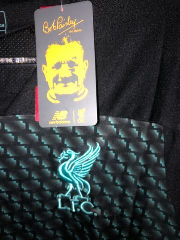 Camisa Liverpool 19/20 - Foto 3