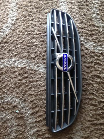 Grade Frontal Volvo Xc60 2012/13/14 Original
