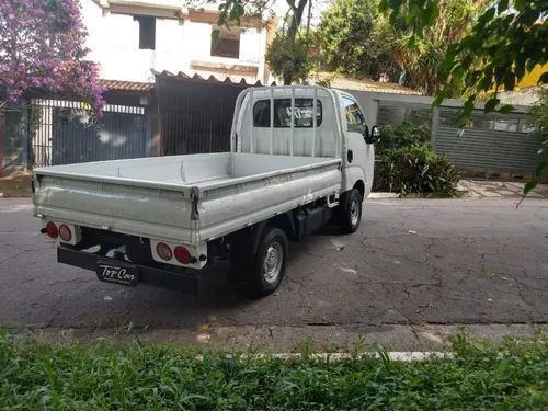 Kia Bongo 2.5 Std 4x2 Rs Turbo C/ Carroceria 2p<br><br> - Foto 3