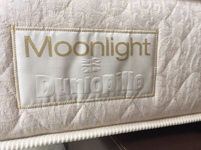Colchão Dunlopillo Moonlight - Foto 2
