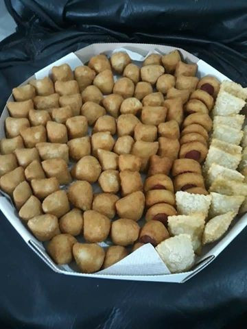 Salgadinhos fritos sortidos,promoção 300 unidades R$100,00