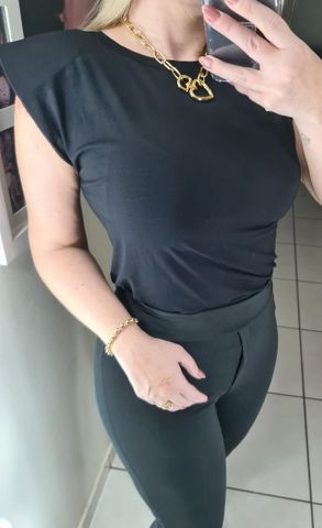 Muscle Tee modelo tradicional chiquérrima!<br>Tam único (38 ao 42) - Foto 2