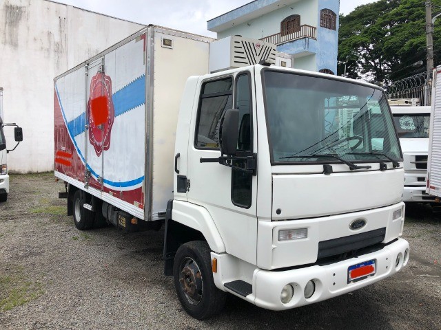 FORD CARGO 815 REFRIGERADO