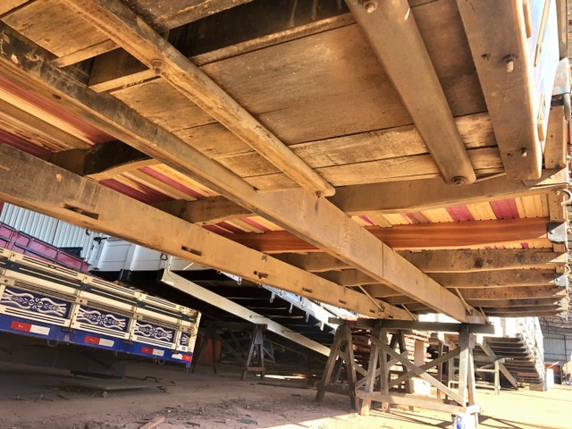 CARROCERIA MADEIRA GRANEREIRO 7,80 - Foto 5