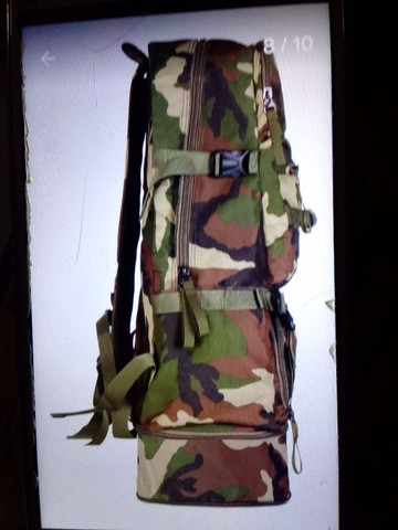 Mochila camuflada 75l  