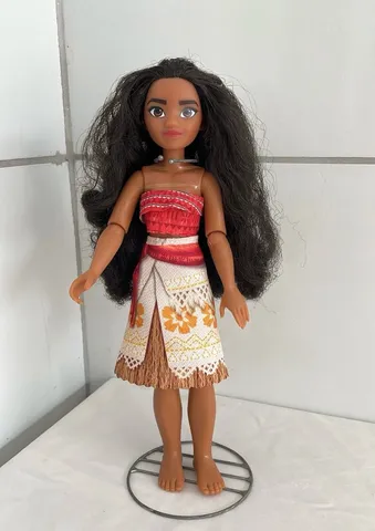 Brinquedo Boneca Princesa Moana 45cm e Porquinho Pua 8cm Disney em