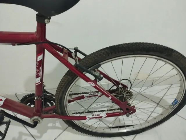 Bicicleta hoston aro 26 novinha