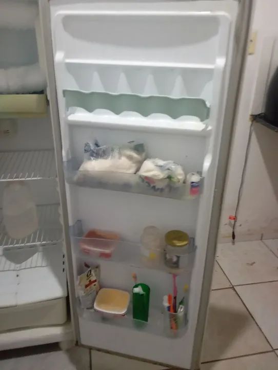 Geladeira e Fogão 4 Bocas  - Foto 3