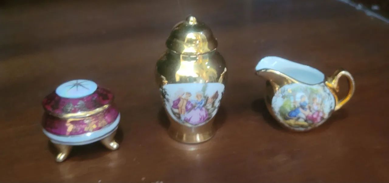 Miniaturas Bibelôs em Porcelana 