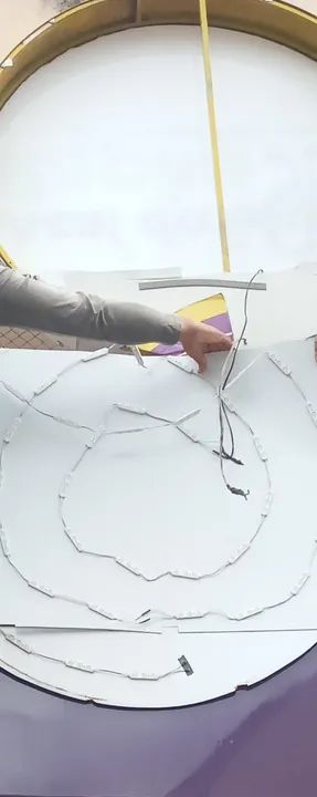 PLACA REDONDA C/ FITA LED /FACHADA DE LOJA /1,20X 1,20 /RETIRADA NO GUARÁ II (BRASÍLIA-DF) - Foto 4