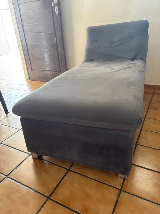 Divã Cinza em Suede - Conforto e Estilo! - Foto 2