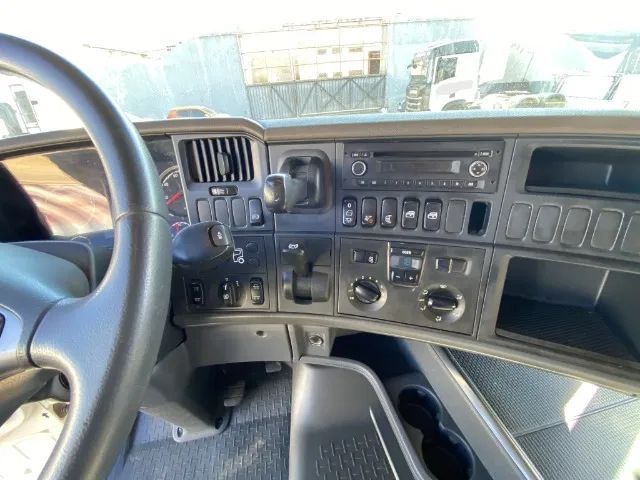 Scania R440 6x2 suspenção a ar ano 2018/19 - Foto 13