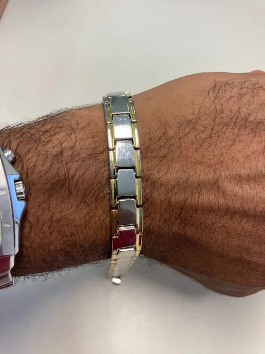 Conjunto de 4 Pulseiras Masculina - Muito lindas