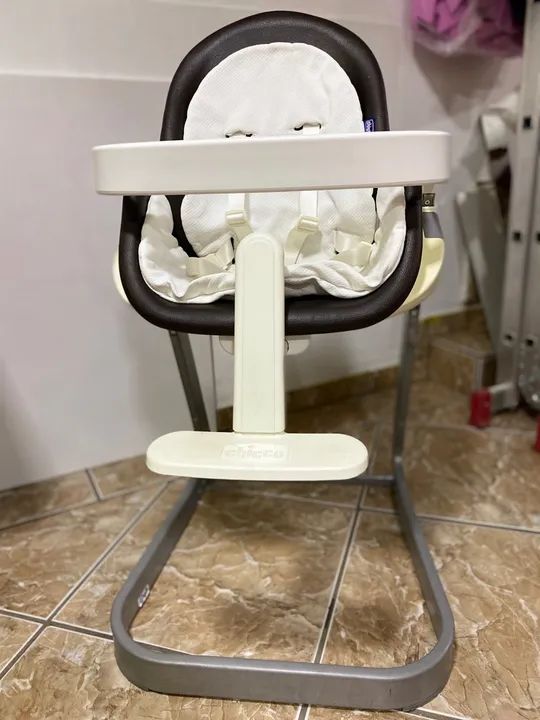 Cadeira alimentação bebê 