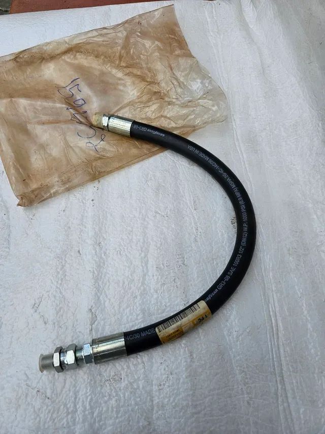 Pa carregadeira caterpillar  mangueira hidraulica nova original 1894395