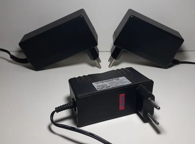 Conversor BiVolt 127/220v Output 12v - Foto 2