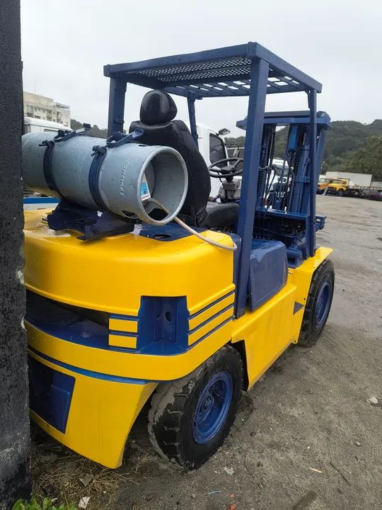 Empilhadeira triplex komatsu fg40 2009  - Foto 5