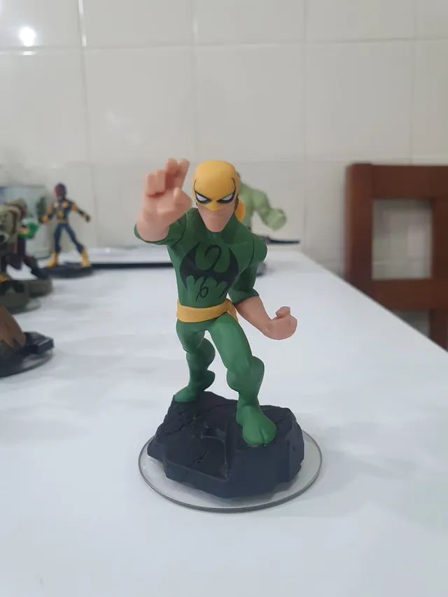 DISNEY INFINITY  - PUNHO DE FERRO 