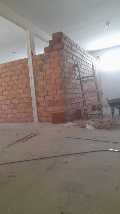 Pedreiro acabamento reformas em geral *  - Foto 5
