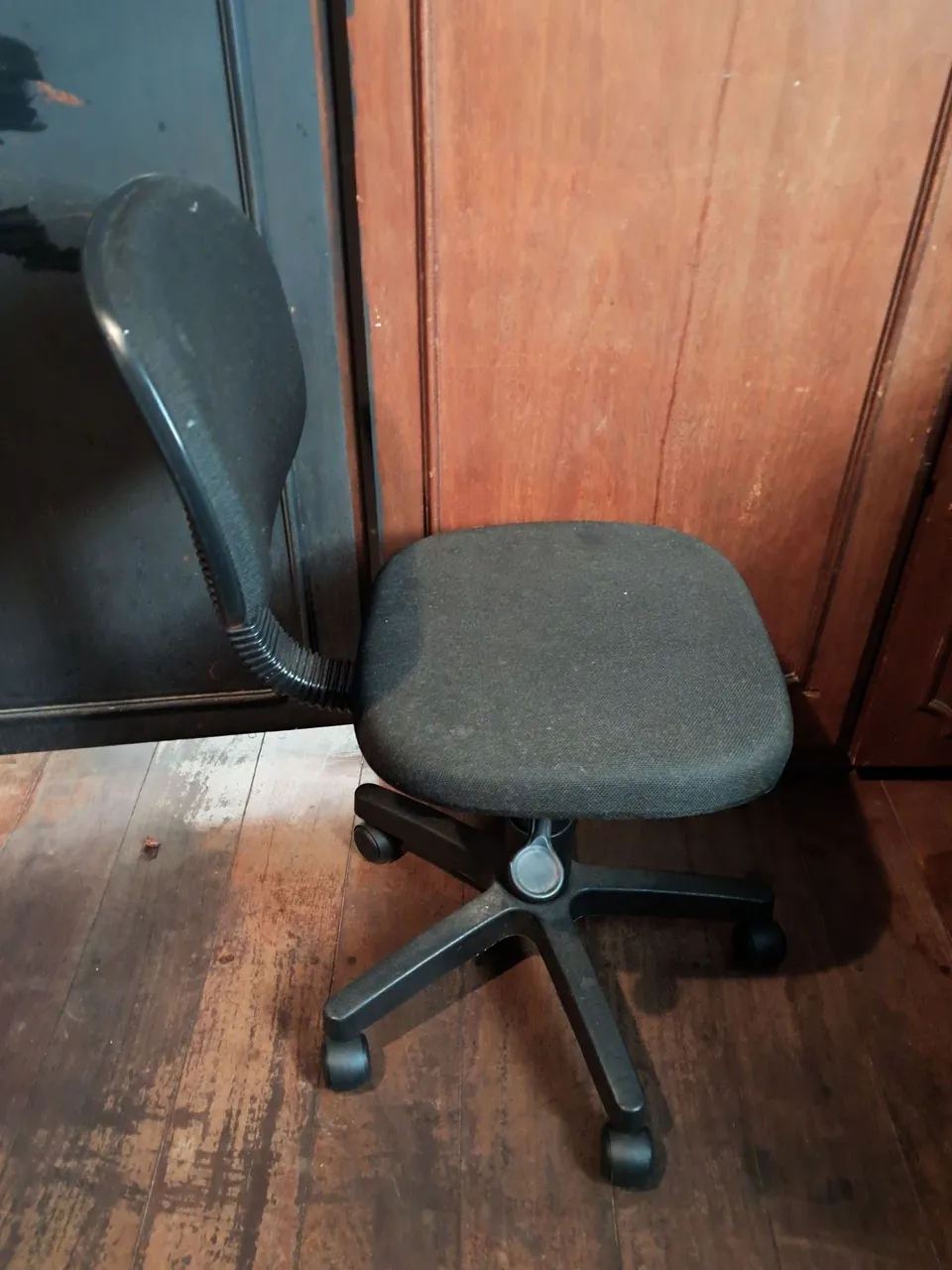 Cadeira giratória escritório