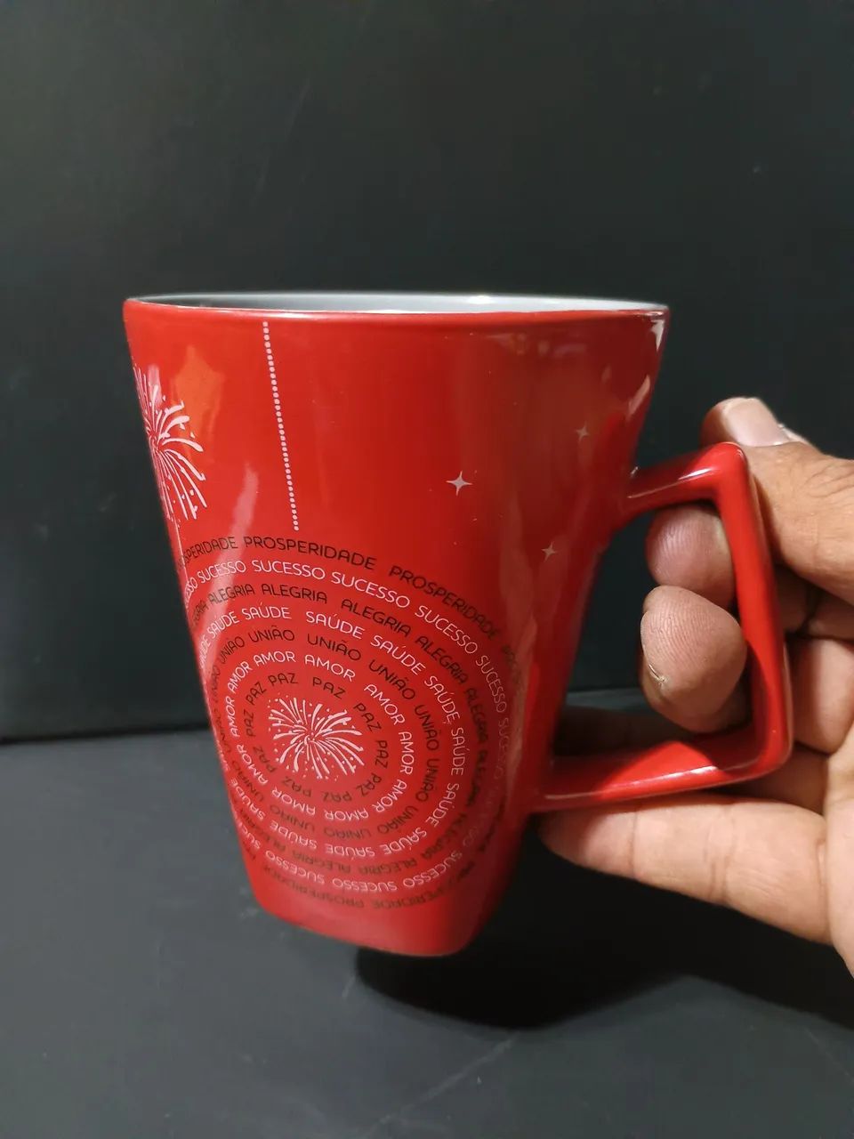 Caneca de porcelana 