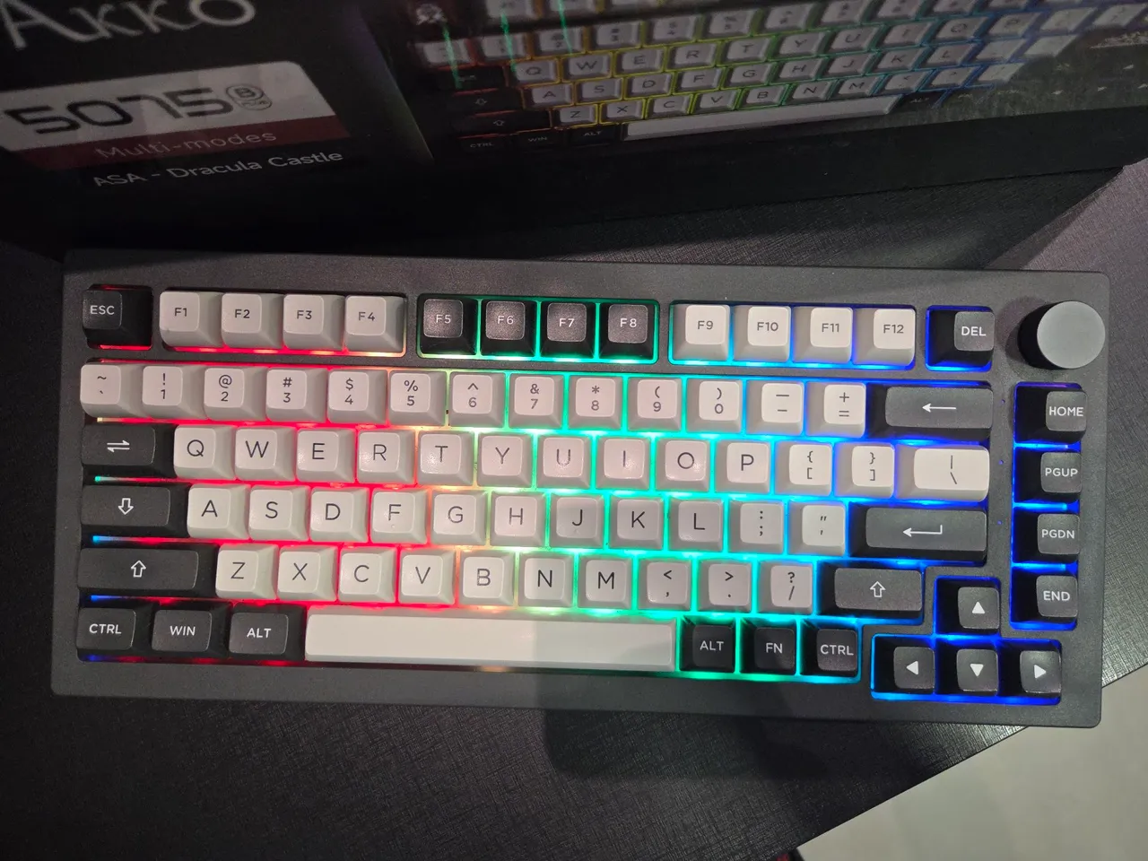 Teclado Akko 5075B ASA Dracula Castle RGB