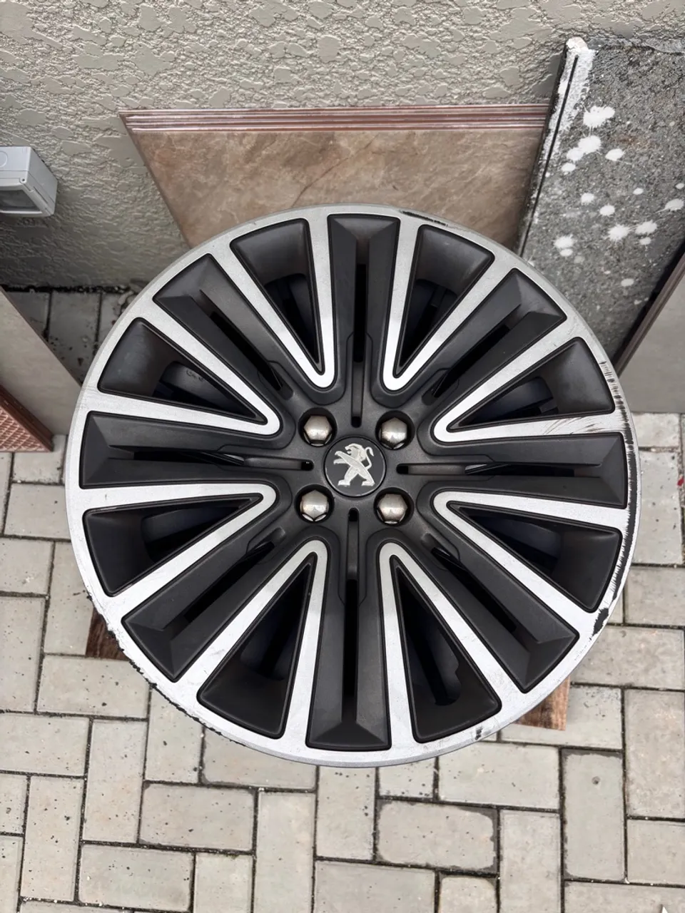 Calota Original Peugeot 2008 Usada
