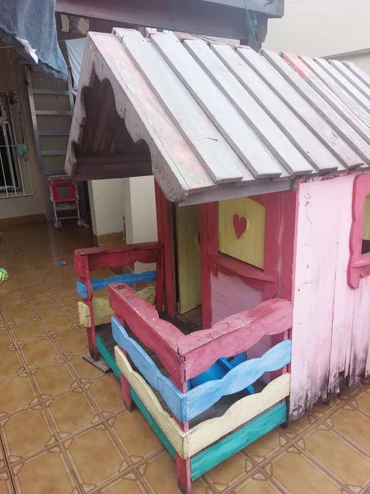  Doa -se essa Casinha de madeira para brincar - Foto 4
