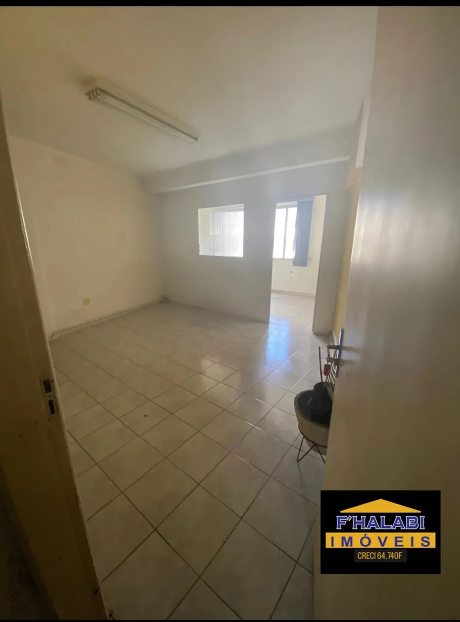 Sala Comercial para alugar no Centro de Guarulhos, próx. a Praça Getúlio Vargas, bem local