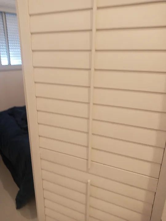 5 conjuntos painéis e/ venezianas articul. e/ PVC(USA) BIOMBOS R$400/conj. R$200/painel - Foto 5