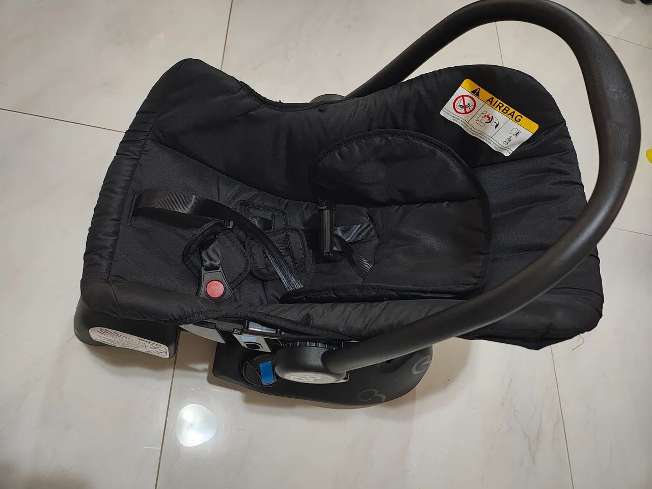 Bebê conforto Galzerano + base, novíssimo 