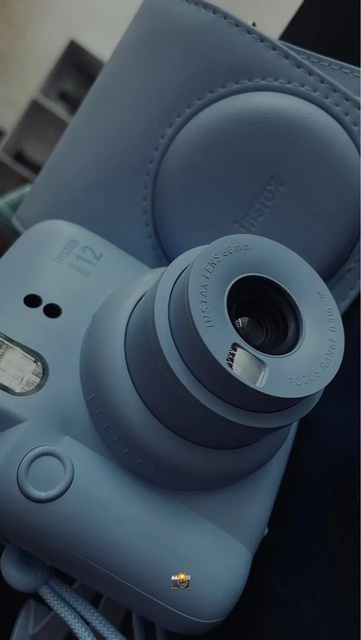 Câmera Instax Mini 12 Azul - Fotos instantâneas