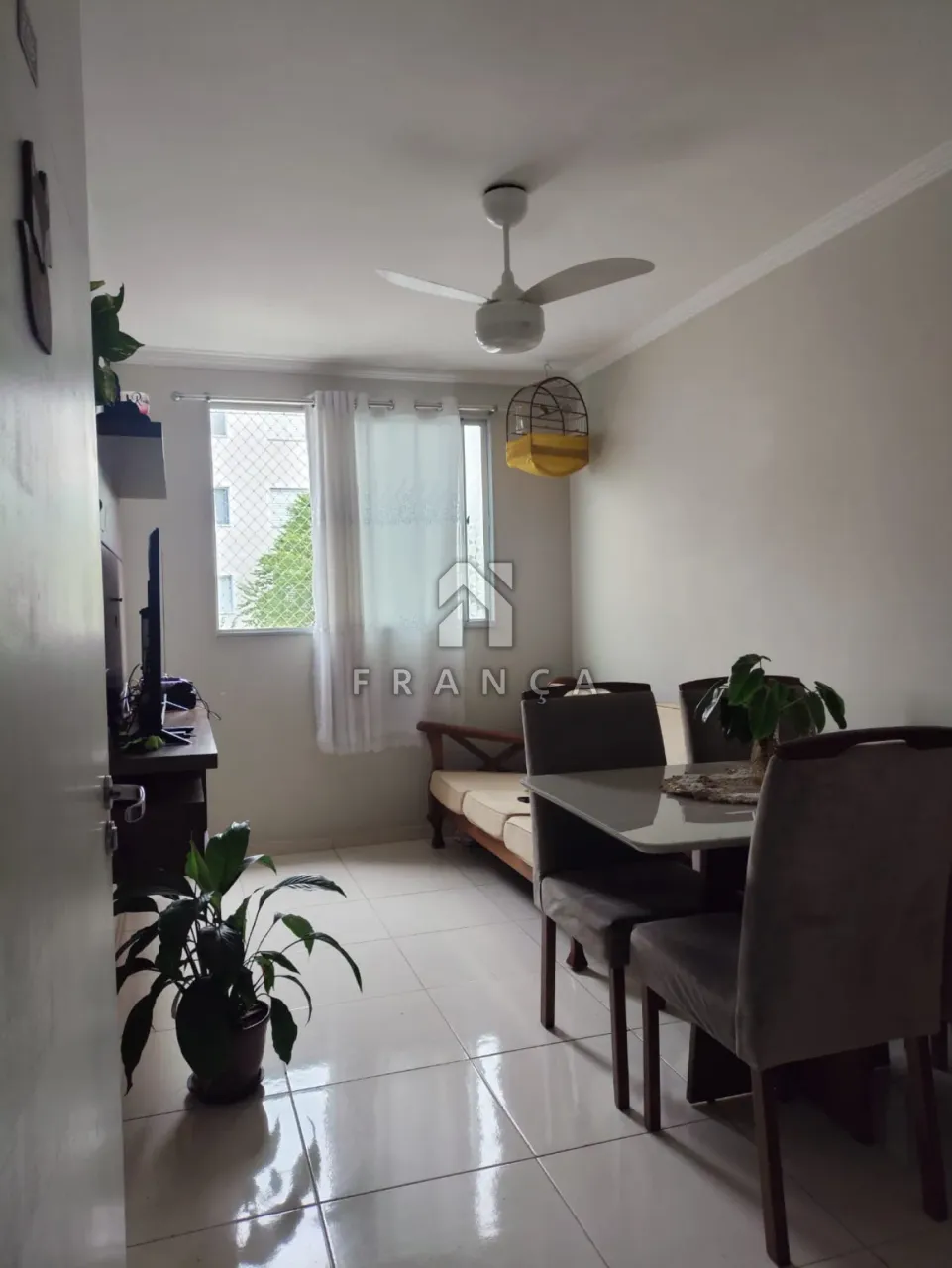 Apartamento Padrão em Jacareí