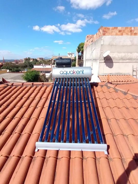 Aquecedor solar vácuo 12 tubos  - Foto 6