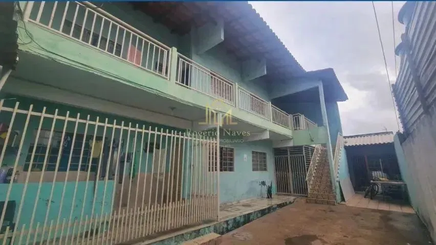 Oportunidade Investidor! Casa 02 Quartos + 04 Kits, 250m2, Excelente Renda, Qnm 24 Ceilând