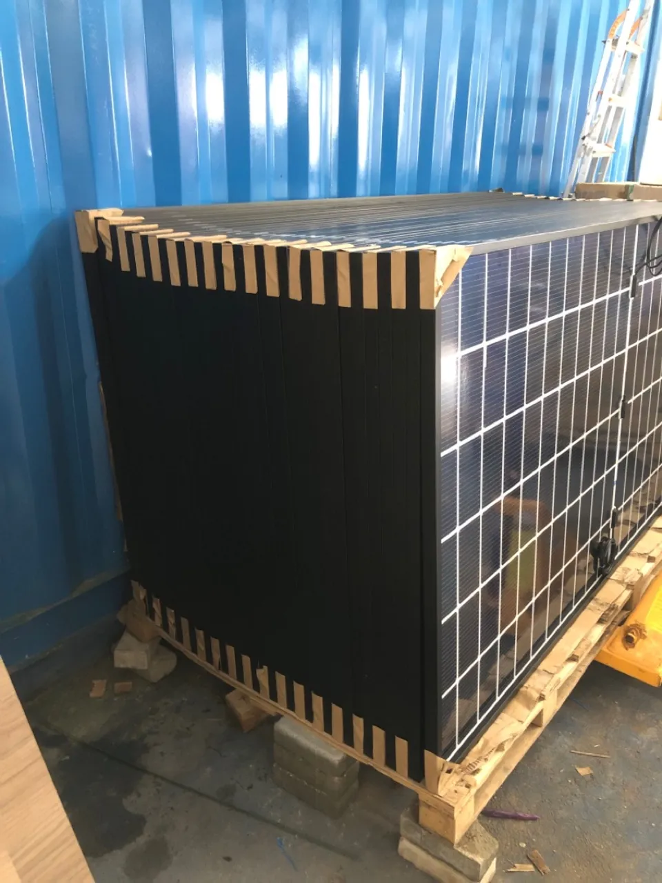 Placa solar 585w